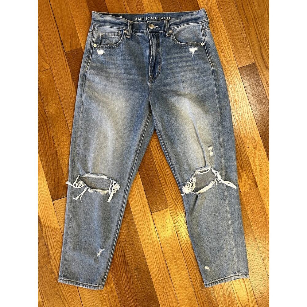 American Eagle Mom Jeans